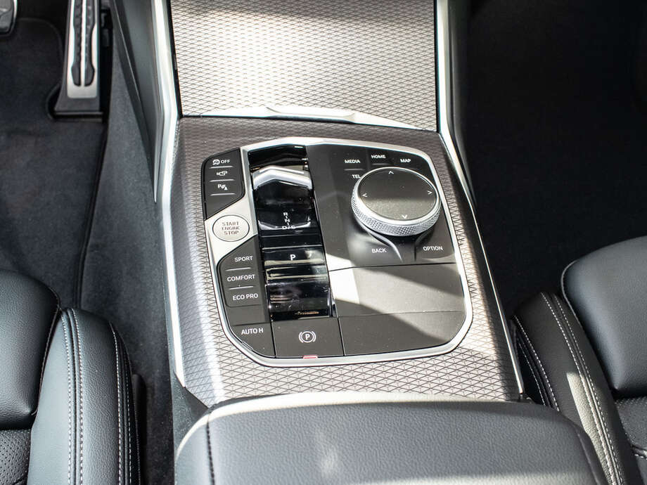 BMW 330d xDrive (Bild 20/20)