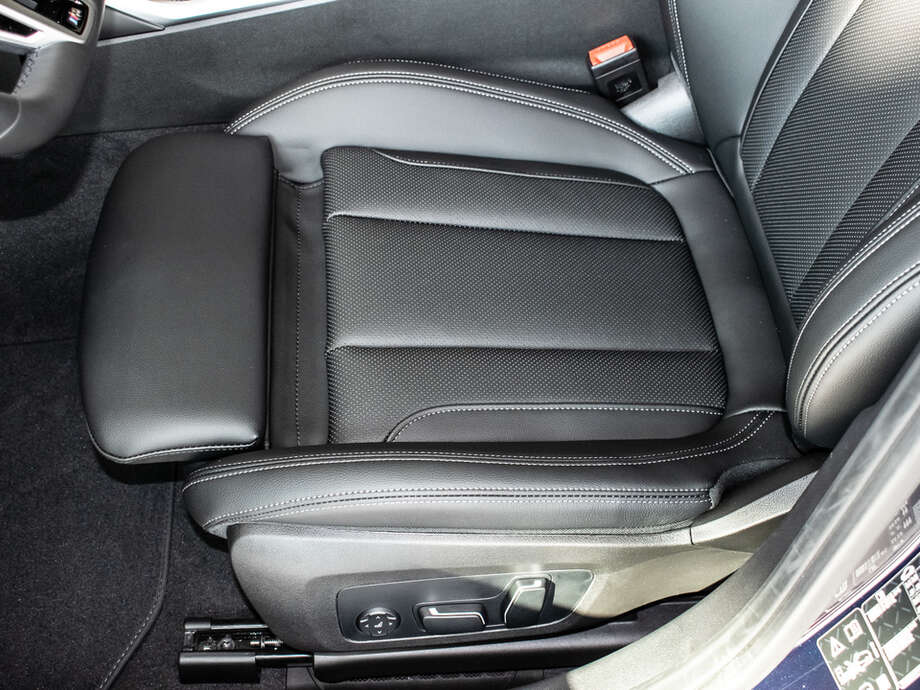 BMW 330d xDrive (Bild 3/20)